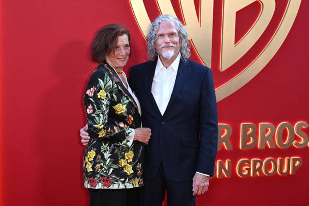 Adele Slaughter with her husband Jeff Kober at the Warner Bros. Television Group s 78th Primetime Emmy Awards Nominees Party at BOA Steakhouse in West Hollywood, September 13, 2026 Foto:xD.xStarbuckx xFuturexImagex warner_6801