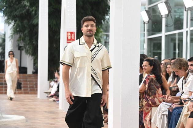 Adolfo Domínguez Fashion Show at MBFWM Singer Pablo Alborán walks the runway for Adolfo Domínguez during Mercedes-Benz Fashion Week at the Greenhouse of the Palacio de Cristal in Arganzuela on September 14, 2026, in Madrid, Spain FASHION CELEBRITIES FASHION SHOW BRAND ADOLFO DOMÍNGUEZ José Madrid Madrid, Spain  Copyright: xJosÃ xOlivax 7774786