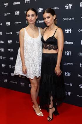 Rooney Mara, Kate Mara at arrivals for BUCKING FASTARD Premiere at the Toronto International Film Festival (TIFF) 2026, TIFF Lightbox, Toronto, ON, September 14, 2026. Photo By: JA Everett Collection BUCKING FASTARD Premiere at the Toronto International Film Festival (TIFF) 2026 PUBLICATIONXNOTxINxCANxCHNxFRAxITAxJPNxNORxPOLxRUSxESPxUKxUSA