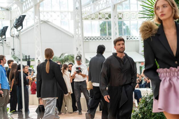 Singer Pablo Alboran walks the runway wearing a creation by Adolfo Dominguez during the presentation of the Croma collection for spring-summer 2027, part of Mercedes-Benz Fashion Week Madrid. The Malaga-born artist, who made an unexpected public reappearance after several weeks away from the stage due to pneumonia, became one of the highlights of the opening day by making a surprise appearance as a model in the Galician label s show. September 14,2026. (202609141071)