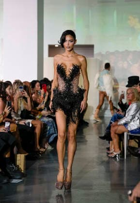 The Blonds Spring 2027 Runway at New York Fashion Week A model walks the runway during The Blonds Spring 2027 and The Blonds 20th Anniversary at New York Fashion Week, held at 643 West 42nd Street in New York City, Monday September 14, 2026. Photography by Jennifer Graylock, Credit:JENNIFER GRAYLOCK Avalon United States, New York, New York, 643 West 42nd Street  Copyright: xJENNIFERxGRAYLOCKx xAvalonx 1134743930