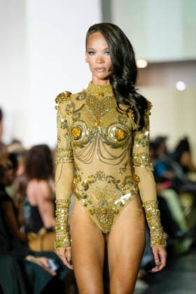 The Blonds Spring 2027 Runway at New York Fashion Week A model walks the runway during The Blonds Spring 2027 and The Blonds 20th Anniversary at New York Fashion Week, held at 643 West 42nd Street in New York City, Monday September 14, 2026. Photography by Jennifer Graylock, Credit:JENNIFER GRAYLOCK Avalon United States, New York, New York, 643 West 42nd Street  Copyright: xJENNIFERxGRAYLOCKx xAvalonx 1134744705