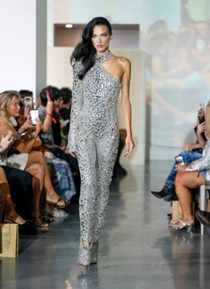 The Blonds Spring 2027 Runway at New York Fashion Week A model walks the runway during The Blonds Spring 2027 and The Blonds 20th Anniversary at New York Fashion Week, held at 643 West 42nd Street in New York City, Monday September 14, 2026. Photography by Jennifer Graylock, Credit:JENNIFER GRAYLOCK Avalon United States, New York, New York, 643 West 42nd Street  Copyright: xJENNIFERxGRAYLOCKx xAvalonx 1134744852