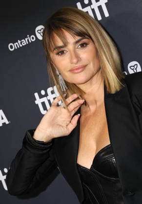 51st Toronto International Film Festival: Red carpet for the film Bunker – Penelope Cruz 459683 September 14, 2026, Toronto, Canada  Copyright: xIsabellexVautierx xStarfacex STAR_459683_053