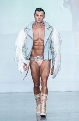 September 14, 2026, Bronx, New York, USA: A model walks runway for The Blonds 20th Anniversary by David and Phillipe Blond presented by Motorola Razr Spring Summer 27 fashion show during SS27 FW at Lavan in New York, NY on September 15, 2026. Bronx USA  - ZUMAr339 20260914_znp_r339_189 Copyright: xLevxRadinx