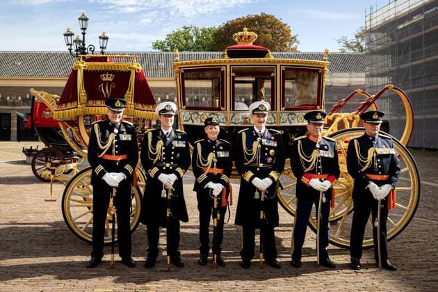 THE HAGUE - The Golden Coach at the Royal Stables for the celebration of Prinsjesdag. On the third Tuesday of September, the new working year of the First and Second Chambers is opened. RAMON VAN FLYMEN ANP netherlands out - belgium out  Copyright: xx x568696285x originalFilename: 568696285.jpg