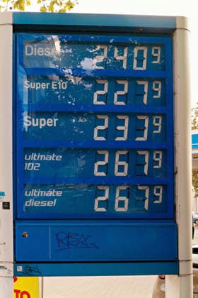Berlin, September 15, 2026: Current prices at an Aral gas station on Kurfürstendamm