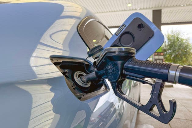 What will happen to gas prices? As of this morning, the current prices for diesel, Super E10, and Super are well over 2 euros. A blue car is being filled up at a gas station. The fuel nozzle is in the vehicle s gas tank. Gas station on September 15, 2026, in Siegen, Germany