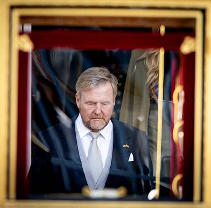 THE HAGUE - Queen Maxima, King Willem-Alexander, and Princess Amalia depart from Noordeinde Palace for the Royal Theatre on Prinsjesdag. On the third Tuesday of September, the new working year of the First and Second Chambers is opened. RAMON VAN FLYMEN ANP netherlands out - belgium out  Copyright: xx x568703767x originalFilename: 568703767.jpg