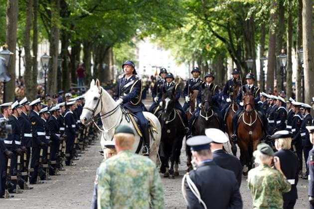 THE HAGUE - The royal procession on Prinsjesdag. On the third Tuesday of September, the new working year of the First and Second Chambers is opened. LINA SELG ANP netherlands out - belgium out  Copyright: xx x568703903x originalFilename: 568703903.jpg