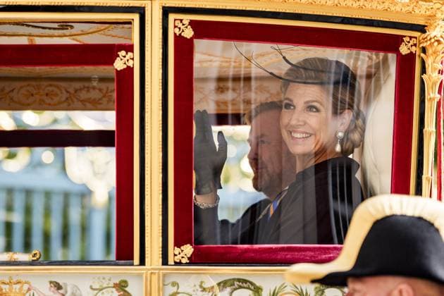 THE HAGUE - King Willem-Alexander, Queen Maxima, and Princess Amalia depart from Noordeinde Palace for the Royal Theatre on Prinsjesdag. On the third Tuesday of September, the new working year of the First and Second Chambers is opened. JEROEN JUMELET POOL ANP netherlands out - belgium out  Copyright: xx x568704068x originalFilename: 568704068.jpg
