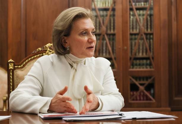 Russia Putin 9243672 15.09.2026 Head of the Federal Service for the Oversight of Consumer Protection and Welfare (Rospotrebnadzor) - Russian Chief State Sanitary Physician Anna Popova attends a meeting with Russian President Vladimir Putin at the Kremlin in Moscow, Russia. Vyacheslav Prokofiev Sputnik Moscow Russia  Copyright: xVyacheslavxProkofievx