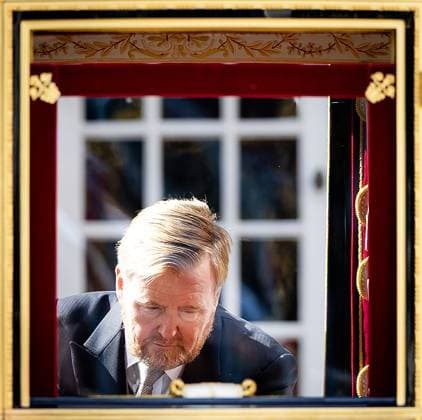 THE HAGUE - Queen Maxima, King Willem-Alexander, and Princess Amalia depart from Noordeinde Palace for the Royal Theatre on Prinsjesdag. On the third Tuesday of September, the new working year of the First and Second Chambers is opened. RAMON VAN FLYMEN ANP netherlands out - belgium out  Copyright: xx x568704275x originalFilename: 568704275.jpg