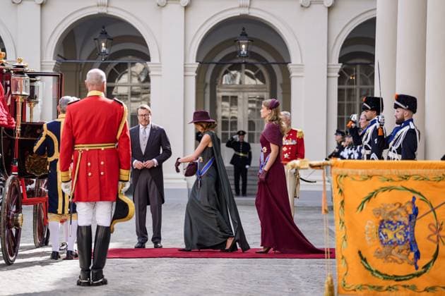 THE HAGUE - Prince Constantijn, Princess Alexia, and Princess Ariane leave Noordeinde Palace for the Royal Theatre on Prinsjesdag. The new working year of the First and Second Chambers is opened on the third Tuesday of September. JEROEN JUMELET POOL ANP netherlands out - belgium out  Copyright: xx x568704485x originalFilename: 568704485.jpg