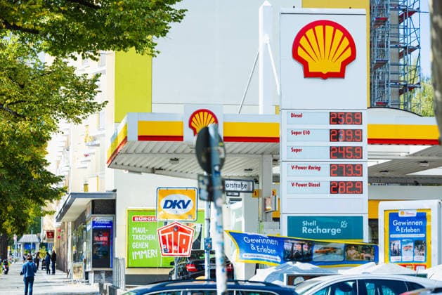 Gas Prices in Berlin Charlottenburg, Germany, on September 15, 2026. The price display at the Shell gas station in Berlin Westend showed the following prices in euros around 1:00 p.m.: Diesel 256.9, Super E10 239.9 Super 245.9 V Power Racing 273.9 V Power Diesel 282.9