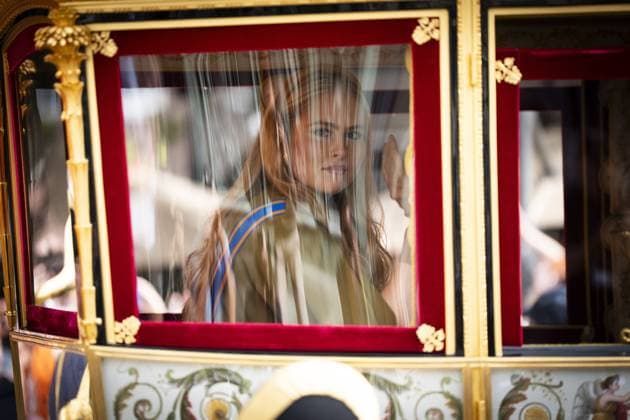 THE HAGUE - Princess Amalia arrives in the glass coach after a royal procession from the Royal Theatre at Noordeinde Palace on Prinsjesdag. The new working year of the First and Second Chambers is opened on the third Tuesday of September. JEROEN JUMELET ANP netherlands out - belgium out  Copyright: xx x568710746x originalFilename: 568710746.jpg