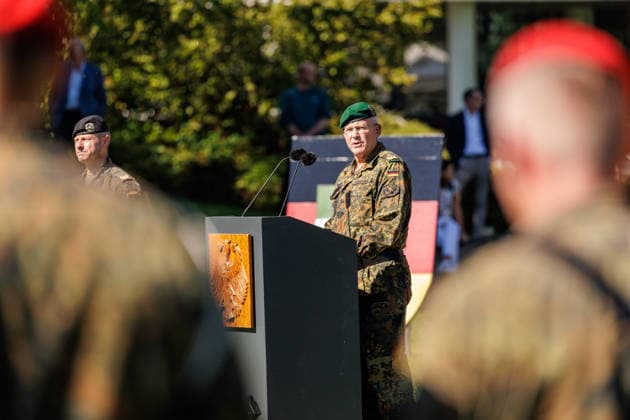 September 15, 2026, Düsseldorf: Command Handover at the North Rhine-Westphalia State Command. Present: Lieutenant General Andre Bodemann, Deputy Commander and Commander of Territorial Operations for the Bundeswehr Operational Command, Düsseldorf, North Rhine-Westphalia State Command, Wilhelm Raabe Straße, North Rhine-Westphalia, Germany