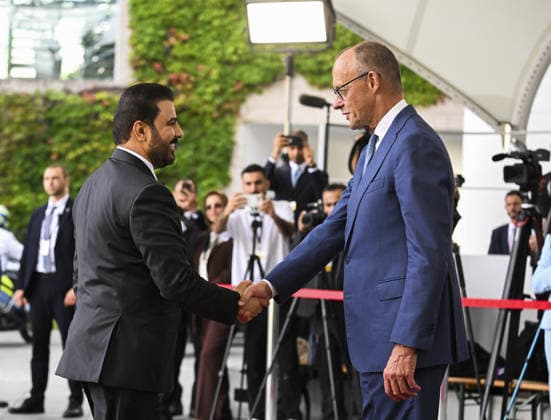 Friedrich Merz welcomes Iraqi Prime Minister Ali al-Zeidi in Berlin BERLIN, GERMANY - SEPTEMBER 15: German Chancellor Friedrich Merz receives Iraqi Prime Minister Ali al-Zaidi with an official ceremony at Federal Chancellery in Berlin, Germany on September 15, 2026. Halil Sagirkaya Anadolu Berlin Germany. Editorial use only. Please get in touch for any other usage.  Copyright: x2026xAnadoluxHalilxSagirkayax