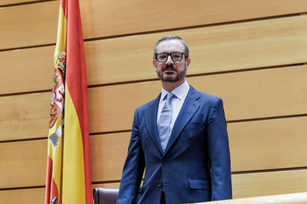 The government faces a new question period in the Senate marked by the migration crisis in Ceuta The First Vice President of the Senate, Javier Maroto, during a question period for the government in the Senate on September 15, 2026, in Madrid, Spain. Today, the government faces 17 questions from the opposition, focusing particularly on the administration’s handling of the migration crisis that has been unfolding in Ceuta since last July. SEPTEMBER 15, 2026 SENATE QUESTIONING SESSION POLITICS POLITPOLITICIANS Carlos Lujá Madrid Madrid, Spain  Copyright: xCarlosxLujanx 7776897