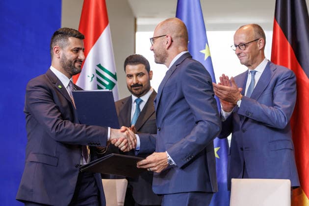 Chancellor Friedrich Merz (CDU) with the Prime Minister of the Republic of Iraq, Ali Falih Kadhim al Saidi Chancellor Friedrich Merz (CDU) with the Prime Minister of the Republic of Iraq, Ali Falih Kadhim al Saidi at the Federal Chancellery in Berlin on September 15, 2026 Christian Bruch, CEO of Siemens Energy, after the contract signing Berlin, Germany, Federal Chancellery