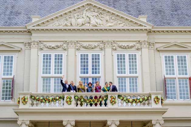 Prinsjesdag 2026 - The Hague King Willem Alexander and Queen Maxima of the Netherlands appear on the balcony of Noordeinde Palace with Princess Amalia, Princess Ariane, Princess Alexia, Prince Constantijn and Princess Laurentien during Prinsjesdag in The Hague, Netherlands on September 15, 2026. Photo by Patrick van Emst NL Beeld Bruno Press ABACAPRESS.COM The Hague Netherlands  Copyright: xBrunoxPress ABACAx
