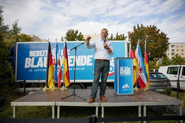 AfD Community Festival in Rostock ** FOR EDITORIAL USE ONLY ** EDITORIAL USE ONLY ** p Leif Erik Holm, AfD’s top candidate for the state election in Mecklenburg-Western Pomerania, speaks at a community festival in Rostock, Mecklenburg-Western Pomerania, Germany. Copyright JörgxCarstensen Copyright: JörgxCarstensen doc87m59nedd444p8sk1v26 ,EDITORIAL USE ONLY Copyright: JörgxCarstensen