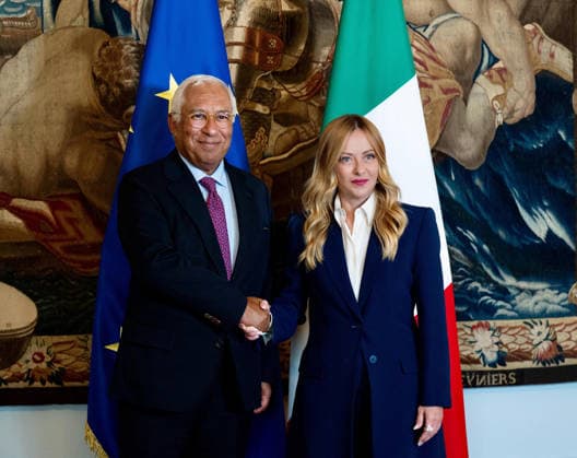 September 15, 2026, Roma: La presidente del Consiglio, Giorgia Meloni, e il presidente del Consiglio Ue Antonio Costa a Palazzo Chigi, Roma 15 settembre 2026 ANSA Filippo Attili - Ufficio stampa Palazzo Chigi +++ UFFICIO STAMPA +++ FOTO NON IN VENDITA - DA USARE SOLO PER FINI GIORNALISTICI +++ NPK +++ --- An hanodut picture, provided by Palazzo Chigi press office, shows Prime Minister Giorgia Meloni and European Council President Antonio Costa at Palazzo Chigi, Rome, September 15, 2026. ANSA Filippo Attili Palazzo Chigi Press Office handout +++ ANSA PROVIDES ACCESS TO THIS HANDOUT PHOTO TO BE USED SOLELY TO ILLUSTRATE NEWS REPORTING OR COMMENTARY ON THE FACTS OR EVENTS DEPICTED IN THIS IMAGE - NO ARCHIVING - NO LICENSING - NPK  - ZUMAa110 20260915_zaf_a110_006 Copyright: xFilippoxAttilix-xUfficioxStampax