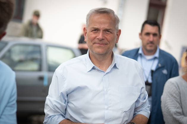 AfD candidate for state premier Leif Eric Holm at the market square in Bad Doberan; AfD campaign event in Bad Doberan for the 2026 state election in Mecklenburg-Western Pomerania; Bad Doberan, Mecklenburg-Western Pomerania, Germany; market square