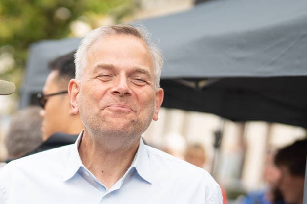 AfD candidate for state premier Leif Eric Holm at the market square in Bad Doberan; AfD campaign event in Bad Doberan for the 2026 state election in Mecklenburg-Western Pomerania; Bad Doberan, Mecklenburg-Western Pomerania, Germany; market square