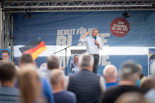 AfD candidate for state premier Leif Eric Holm at the market square in Bad Doberan; AfD campaign event in Bad Doberan for the 2026 state election in Mecklenburg-Western Pomerania, Bad Doberan, Mecklenburg-Western Pomerania, Germany, market square