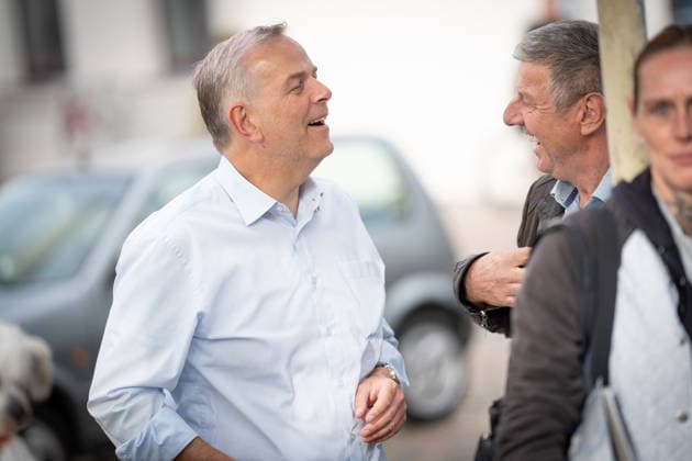 AfD candidate for state premier Leif Eric Holm at the market square in Bad Doberan; AfD campaign event in Bad Doberan for the 2026 state election in Mecklenburg-Western Pomerania, Bad Doberan, Mecklenburg-Western Pomerania, Germany, market square