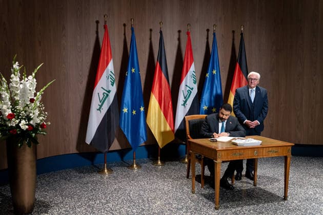 Prime Minister Ali Faleh Al Zaidi, Federal President Frank Walter Steinmeier, Berlin, official residence at Spreebogen, Prime Minister of Iraq Ali Faleh Al Zaidi, Federal President Frank Walter Steinmeier, Berlin, Berlin, GER