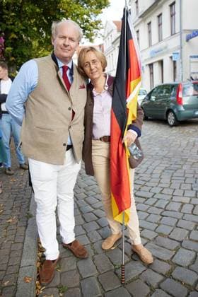 AfD Community Festival in Bad Doberan ** FOR EDITORIAL USE ONLY ** EDITORIAL USE ONLY ** p Sven von Storch and Beatrix von Storch during a speech by Leif Erik Holm of the AfD, the party’s top candidate for the state election in Mecklenburg-Western Pomerania, as guests at a community festival in Bad Doberan, Mecklenburg-Western Pomerania, Germany. Copyright JörgxCarstensen Copyright: JörgxCarstensen doc87m61cxnybso41ef1l0h ,EDITORIAL USE ONLY Copyright: JörgxCarstensen