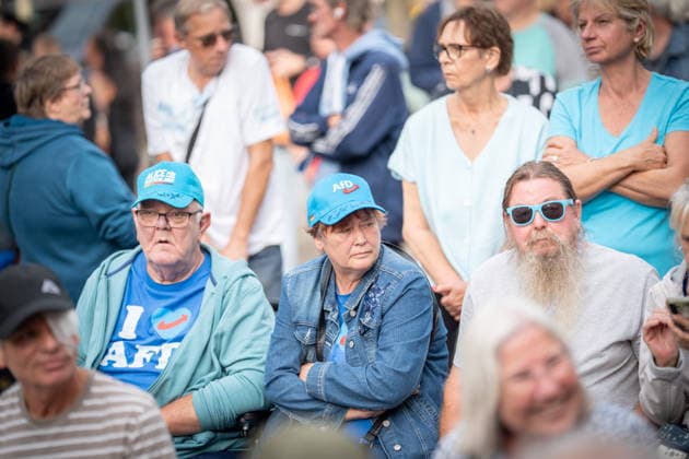 AfD candidate for state premier Leif Eric Holm at the market square in Bad Doberan; AfD campaign event in Bad Doberan for the 2026 state election in Mecklenburg-Western Pomerania; Bad Doberan, Mecklenburg-Western Pomerania, Germany; market square