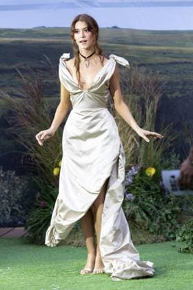 September 15, 2026, London, United Kingdom: Daisy Edgar-Jones attends the World Premiere of SENSE AND SENSIBILITY at Odeon Luxe, Leicester Square, London.Cast and Guests attend the Red Carpet event for the World Premiere of SENSE AND SENSIBILITY at Odeon Luxe, Leicester Square London United Kingdom  - ZUMAs197 20260915_aaa_s197_080 Copyright: xPhilxLewisx