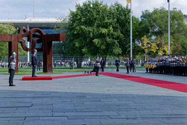 Military Honors for Iraqi Prime Minister Al Zaidi September 15, 2026, Berlin, Germany: Chancellor Friedrich Merz (CDU) welcomes Iraqi Prime Minister Ali Faleh Al Zaidi with military honors at the Chancellery