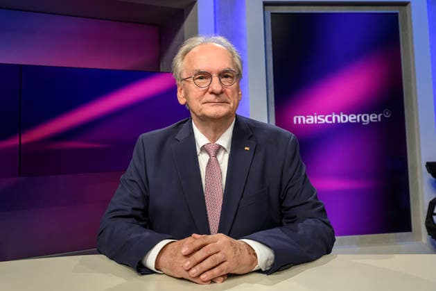 Pictured, from left: Reiner Haseloff, CDU, former Minister-President of Saxony-Anhalt, GER, Berlin, studio, guest on Maischberger, political talk show, TV, program, with host Sandra Maischberger, Das Erste, from Studio 20 in Adlershof, September 15, 2026, Copyright: HMBxMedia UwexKoch
