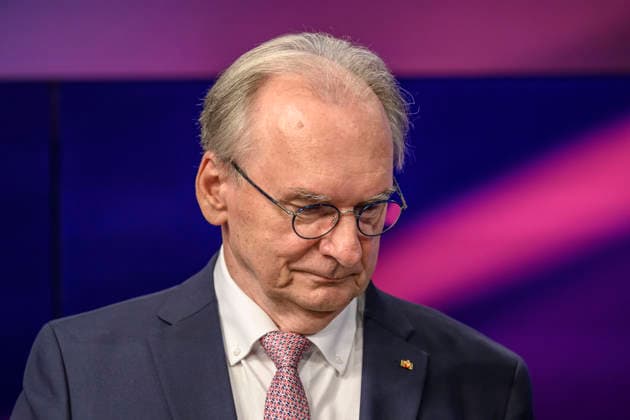 Pictured, from left: Reiner Haseloff, CDU, former Minister-President of Saxony-Anhalt, GER, Berlin, studio, guest on Maischberger, political talk show, TV, program, with host Sandra Maischberger, Das Erste, from Adlershof, Studio 20, September 15, 2026, Copyright: HMBxMedia UwexKoch