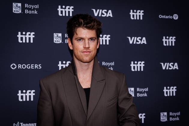 September 15, 2026, Toronto, On, Canada: Miguel Bernardeau is photographed on the red carpet for the film La Bola Negra during the Toronto International Film Festival in Toronto, on Tuesday, Sept. 15, 2026. Toronto Canada  - ZUMAc35_ 20260915_zaf_c35_085 Copyright: xKeitoxNewmanx