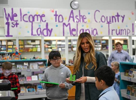 US First Lady Melania Trump visits Ashe County school JEFFERSON, USA - SEPTEMBER 15: US First Lady Melania Trump visits Ashe County school to promote community resiliency and education technology in the midst of a global AI debate and nearly two years after hurricane Helene in Jefferson NC, United States on September 15, 2026. Peter Zay Anadolu Jefferson United States. Editorial use only. Please get in touch for any other usage.  Copyright: x2026xAnadoluxPeterxZayx