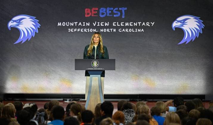 US First Lady Melania Trump visits Ashe County school JEFFERSON, USA - SEPTEMBER 15: US First Lady Melania Trump gives a speech as she visits Ashe County school to promote community resiliency and education technology in the midst of a global AI debate and nearly two years after hurricane Helene in Jefferson NC, United States on September 15, 2026. Peter Zay Anadolu Jefferson United States. Editorial use only. Please get in touch for any other usage.  Copyright: x2026xAnadoluxPeterxZayx