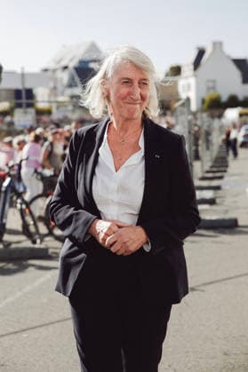 Public Tribute To Charlie Dalin - Concarneau Catherine Chabaud, Minister Delegate for the Sea and Fishery, attending the Public tribute to celebrate the memory of skipper Charlie Dalin, winner of 2024-2025 Vendee Globe who passed away on June 2026, succumbing to cancer. Spectacular gathering on the water in the bay of Concarneau in front of the Corniche, of dozens of boats from all disciplines: giant Ultim trimarans, IMOCA class, Figaro, Class 40, Mini 6.50, wingfoils, recreational boats, local fishermen, SNSM (French Sea Rescue Society), a French Navy vessel, and the Abeille Bretagne. September 15, 2026 in Concarneau, France. Photo by Marie-Paola Bertrand-Hillion ABACAPRESS.COM Concarneau Finistere France Copyright: xBertrand-HillionxMarie-Paola ABACAx