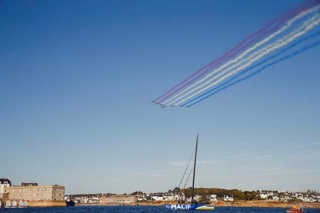 Public Tribute To Charlie Dalin - Concarneau Patrouille de France at the Public tribute to celebrate the memory of skipper Charlie Dalin, winner of 2024-2025 Vendee Globe who passed away on June 2026, succumbing to cancer. Spectacular gathering on the water in the bay of Concarneau in front of the Corniche, of dozens of boats from all disciplines: giant Ultim trimarans, IMOCA class, Figaro, Class 40, Mini 6.50, wingfoils, recreational boats, local fishermen, SNSM (French Sea Rescue Society), a French Navy vessel, and the Abeille Bretagne. September 15, 2026 in Concarneau, France. Photo by Marie-Paola Bertrand-Hillion ABACAPRESS.COM Concarneau Finistere France Copyright: xBertrand-HillionxMarie-Paola ABACAx