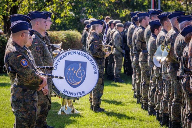 September 15, 2026, Düsseldorf: Side shots taken during a command handover at the North Rhine-Westphalia State Command in Düsseldorf; North Rhine-Westphalia State Command, Wilhelm Raabe Street, North Rhine-Westphalia, Germany