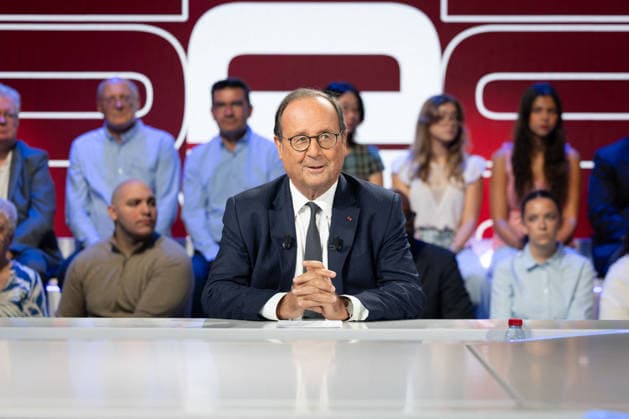 Interview of Francois Hollande on BFMTV - Paris Former french President Francois Hollande appears during an interview on Face a BFM on BFMTV in Paris on September 15, 2026, as part of the French 2027 presidential elections. Photo by Raphael Lafargue ABACAPRESS.COM Paris France  Copyright: xLafarguexRaphael ABACAx