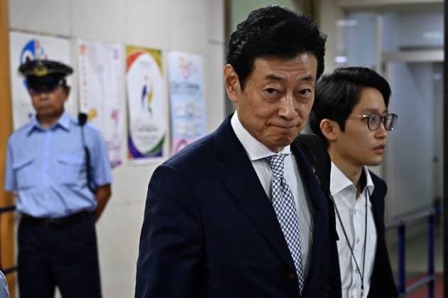 Japan’s ruling LDP reshuffles leadership ahead of Cabinet reshuffle TOKYO, JAPAN - SEPTEMBER 16 : Liberal Democratic Party Election Strategy Committee Chair Yasutoshi Nishimura (C) leaves the party headquarters following a reshuffle of the ruling party s leadership by Prime Minister and LDP President Sanae Takaichi in Tokyo, Japan, September 16, 2026. David Mareuil Anadolu Tokyo Japan. Editorial use only. Please get in touch for any other usage.  Copyright: x2026xAnadoluxDavidxMareuilx