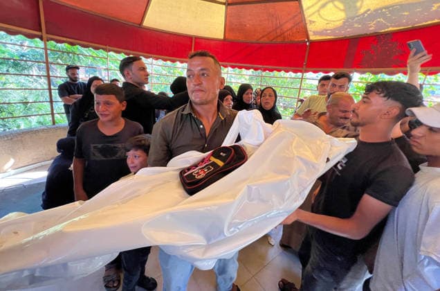 Mourners Attend Funeral of Girl Killed in Khan Younis Strike Mourners carry the body of Amal al-Mughayyir, 8, during her funeral procession from Nasser Medical Complex in Khan Younis, southern Gaza Strip, on September 16, 2026. Al-Mughayyir was killed in an Israeli strike that targeted a tent in the al-Mawasi area of Khan Younis. Photo by Tariq Mohammad APA Images Khan Yunis Gaza Strip Palestinian Territory 160926_Khan_Yunis_TM_01(14) Copyright: xapaimagesxTariqxMohammad xapaimagesx