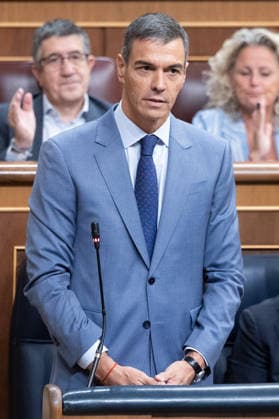 The Government Once Again Faces Questions from Congress Regarding the Crisis in Ceuta Prime Minister Pedro Sánchez speaks during a question-and-answer session with the Government in the Congress of Deputies on September 16, 2026, in Madrid, Spain. The migration crisis that Ceuta has been experiencing since last July is once again the focus of the opposition’s questions to the government during the question-and-answer session, with inquiries such as what plans exist for the autonomous city and whether the government believes that Spain’s image abroad has been tarnished by the irregular entry of migrants. September 16 SEPTEMBER 2026 Jesús Hellí Madrid Madrid, Spain  Copyright: xJesusxHellinx 7778237