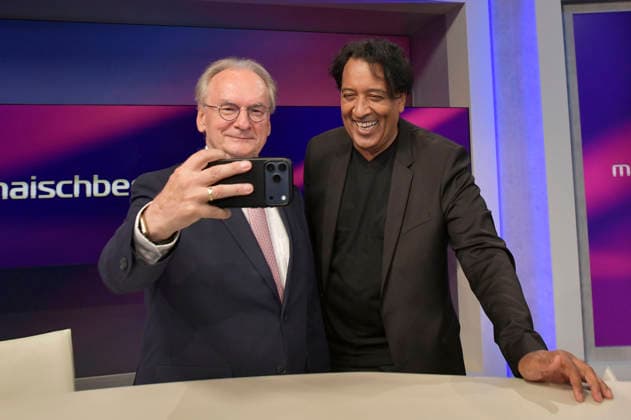 Reiner Haseloff and Cherno Jobatey on the ARD talk show *maischberger* at the studio in Berlin-Adlershof, Berlin, September 15, 2026 Foto:xM.xBehrensx xFuturexImagex maischberger1509_6925
