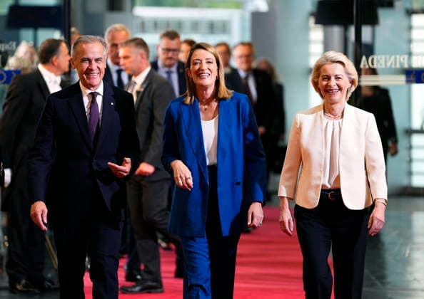 September 16, 2026, Strasbourg, France: Prime Minister Mark Carney participates in a welcoming ceremony with President of the European Parliament Roberta Metsola, centre, and President of the European Commission Ursula von der Leyen, right, at the European Parliament in Strasbourg, France, on Wednesday, Sept. 16, 2026. Strasbourg France - ZUMAc35_ 20260916_zaf_c35_018 Copyright: xJustinxTangx